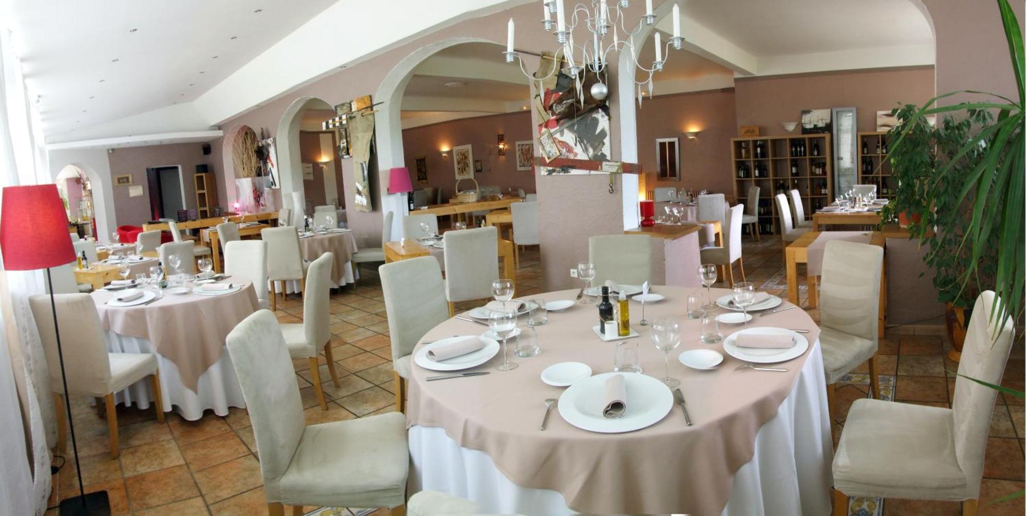 Logis Hotel La Magnanerie - Cote Bistro Aubignosc المظهر الخارجي الصورة