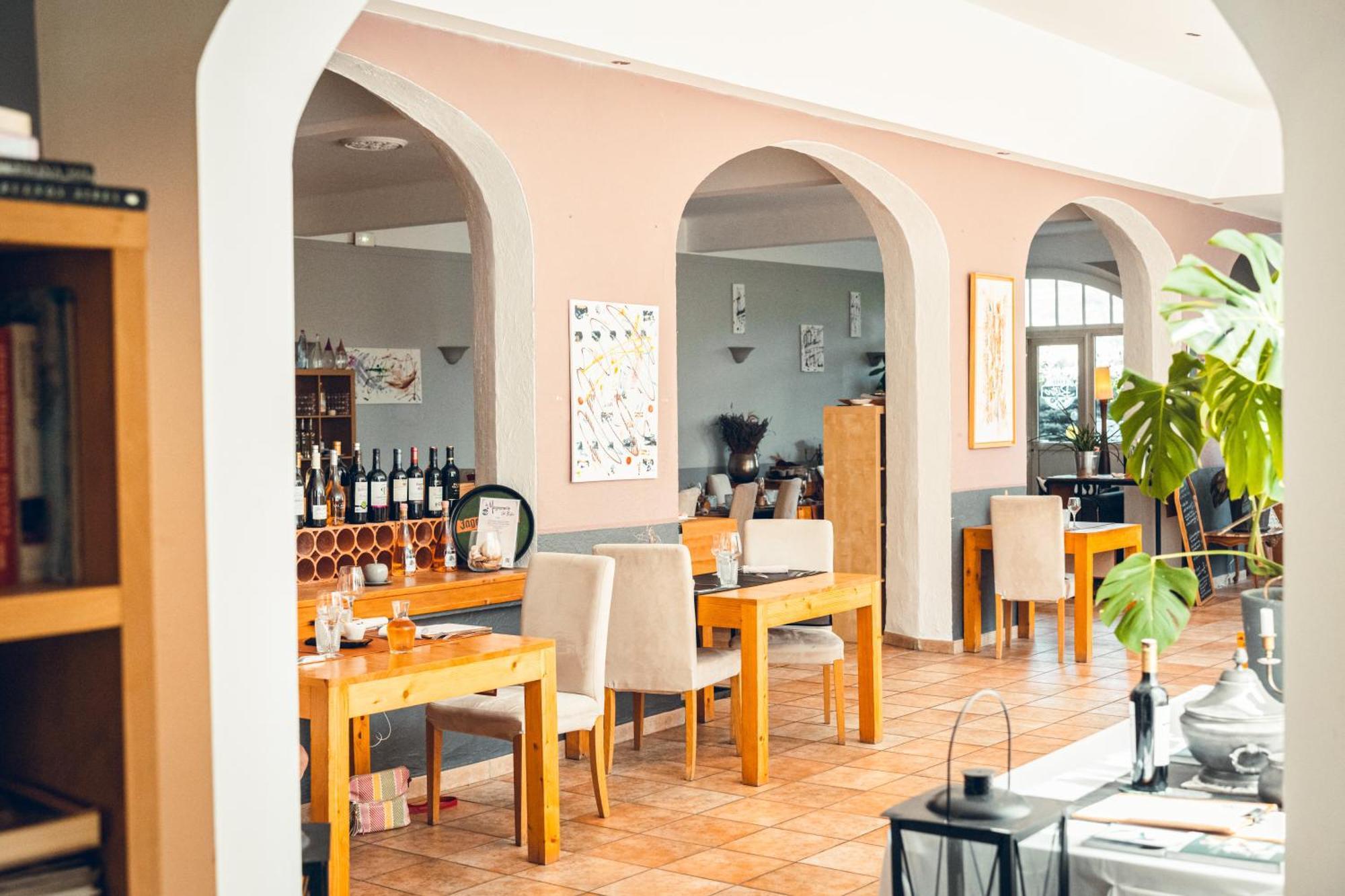 Logis Hotel La Magnanerie - Cote Bistro Aubignosc المظهر الخارجي الصورة