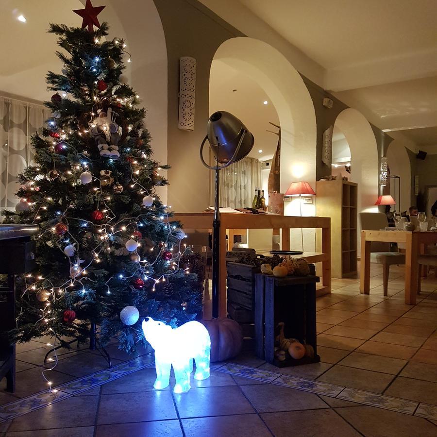 Logis Hotel La Magnanerie - Cote Bistro Aubignosc المظهر الخارجي الصورة